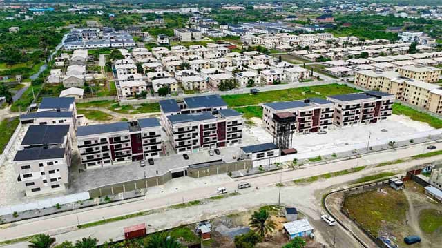 DE AVOCADO SMART AND LUXURY HOMES 2.0, ABIJO G.R.A Inside Chois Garden Estate.*
