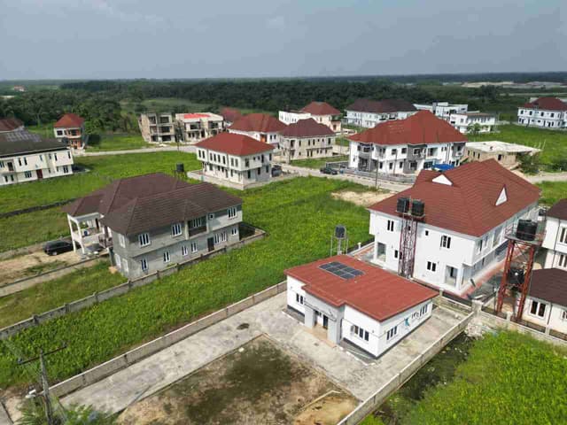 *AMITY ESTATE, WELL DEVELOPED ESTATE, INSTANT ALLOCATION, SANGOTEDO, ABIJO, LEKKI. 12 MONTHS PAYMENT PLAN*
