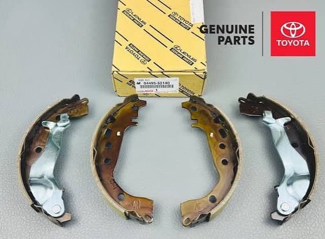 Toyota Genuine Part  04495-52140  Rear Drum Brake Shoe Kit