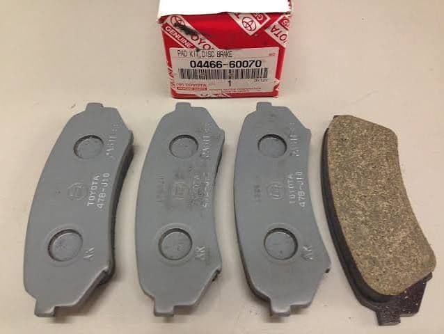 Toyota Genuine Part 04460-60070 Front Disc Brake Pad Set
